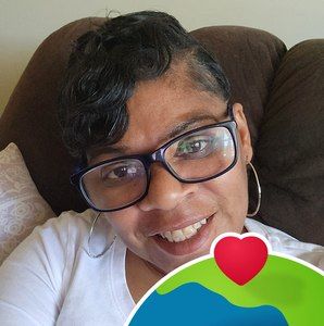 Meet your Posher, Yolanda